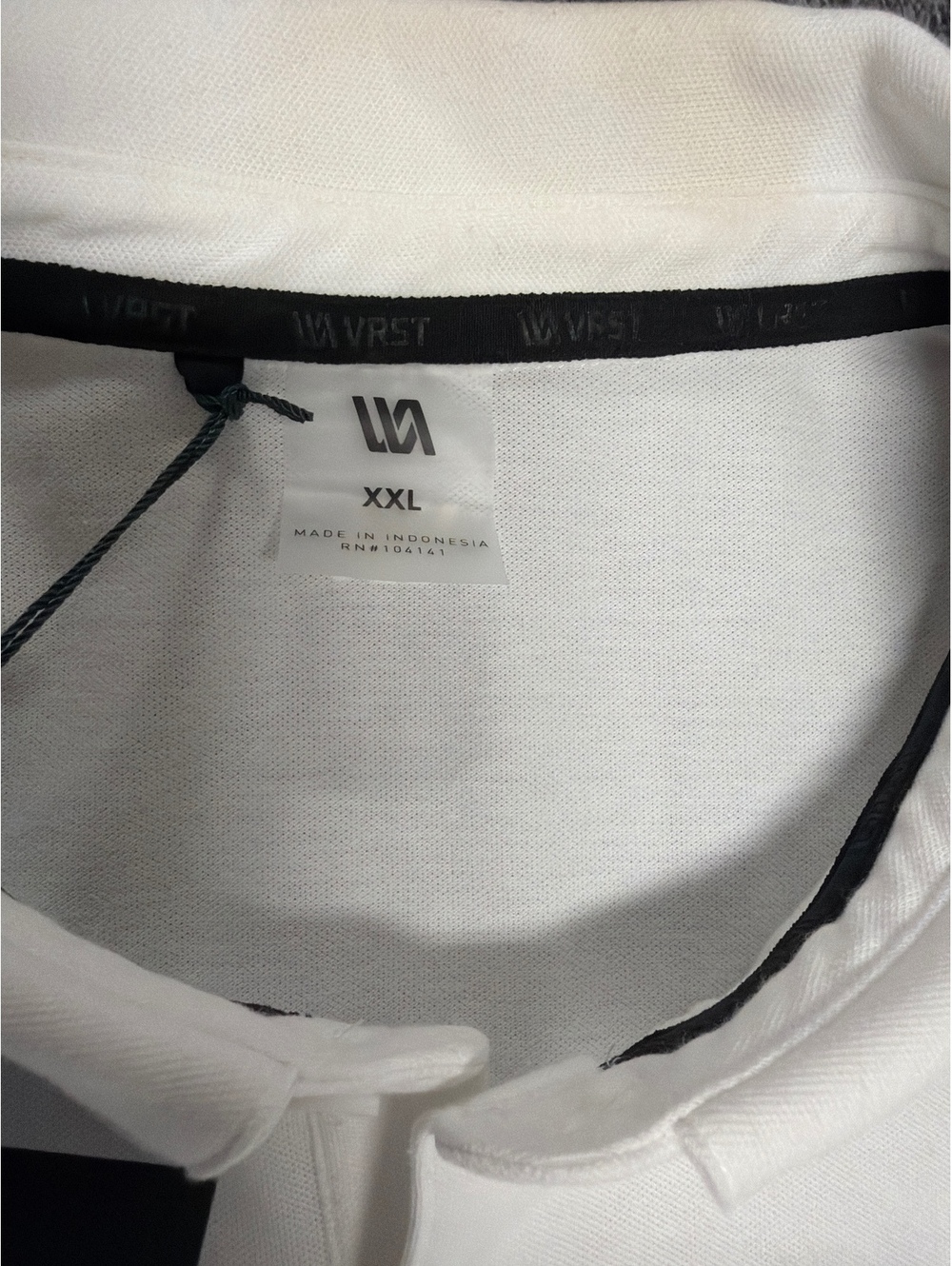 SKU 1374 VRST Men's XXL White Polo Shirt Made in Indonesia